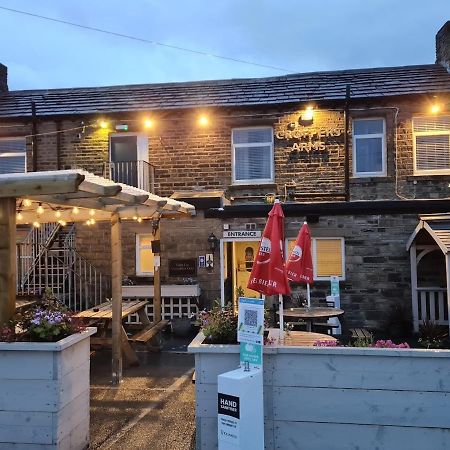 Croppers Arms Hotel Huddersfield Exterior foto